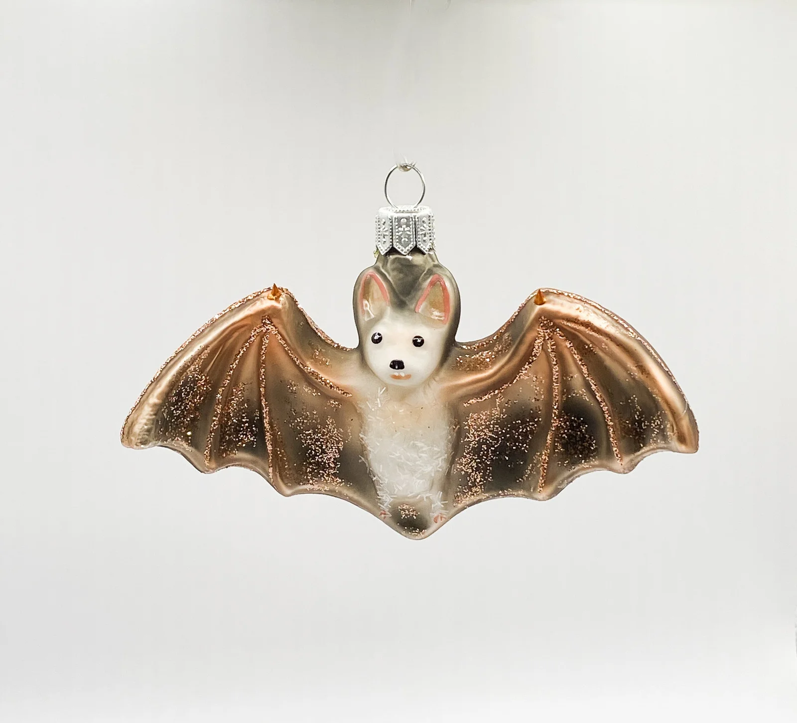 Hanco Fledermaus unterwegs