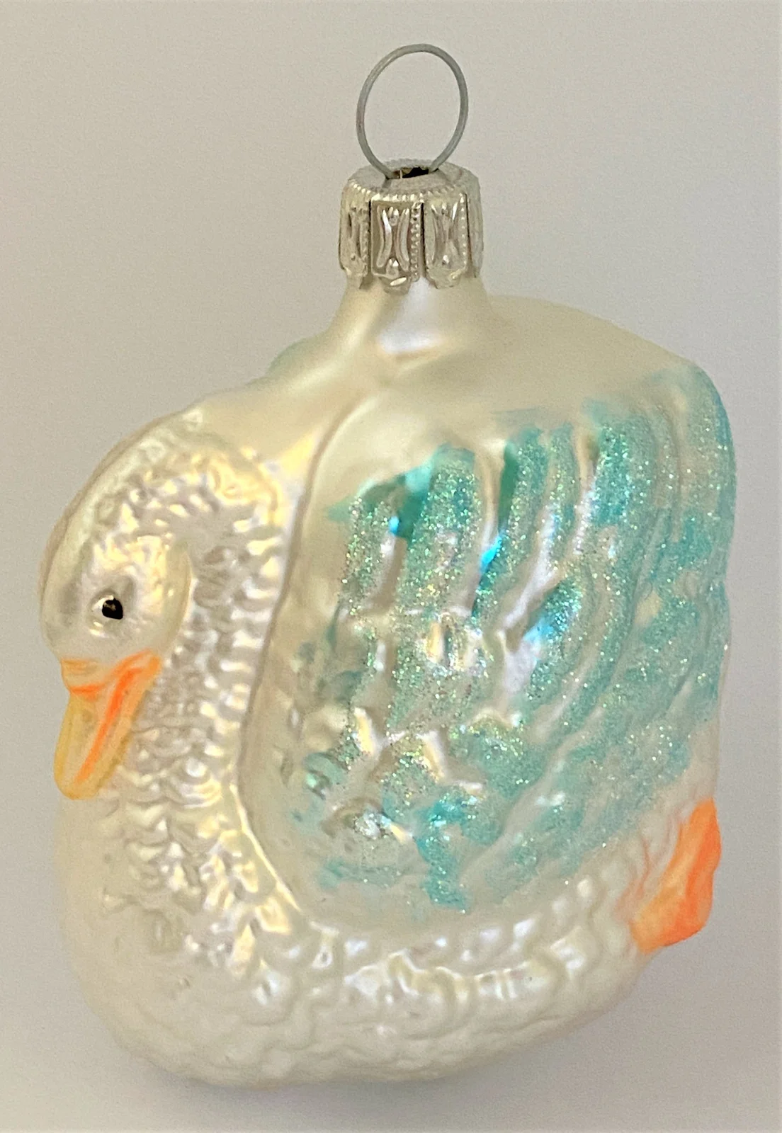 Sonstige Schwan mit hellblauen Flügeln
