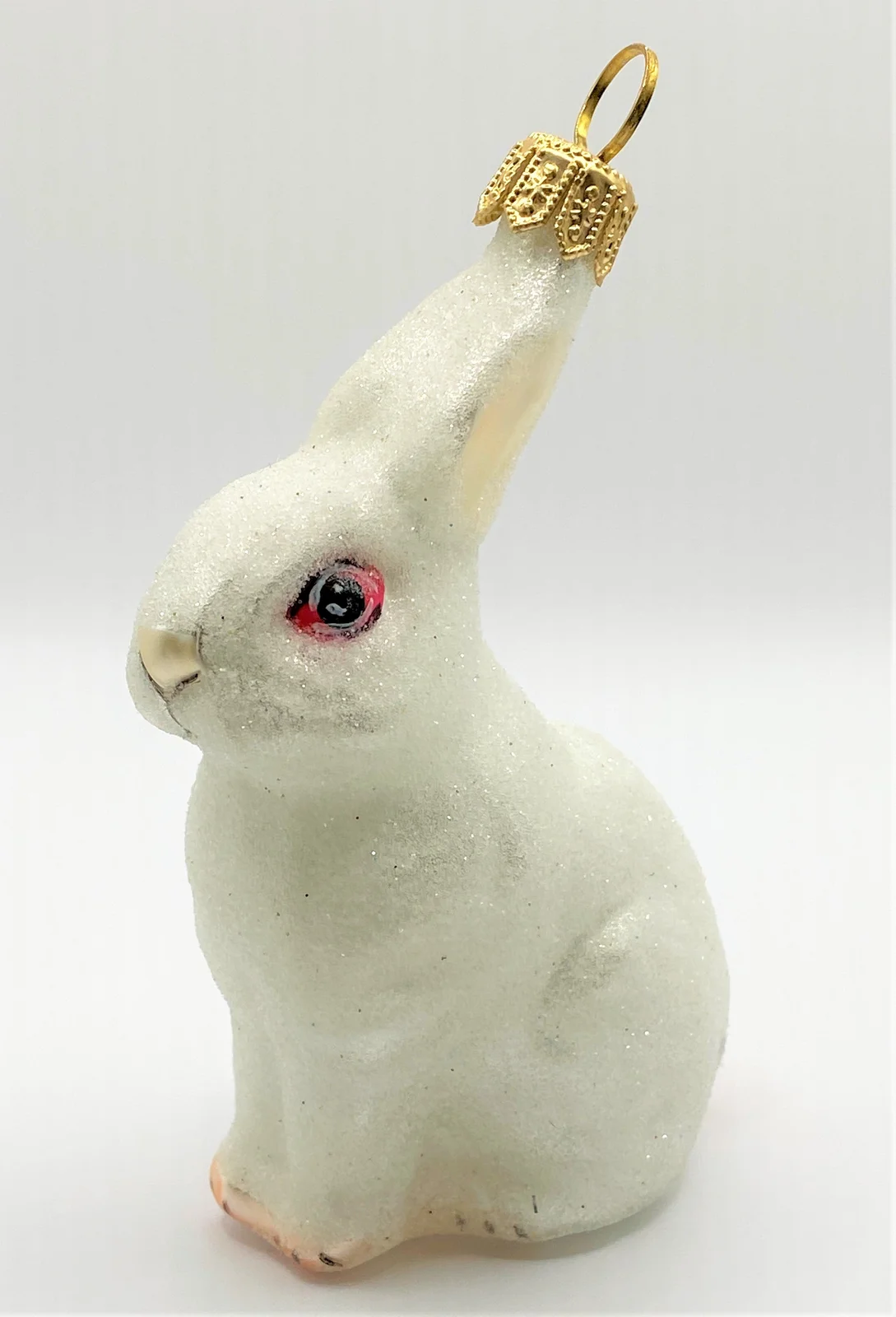 GMC Kaninchen weiss mit roten Augen