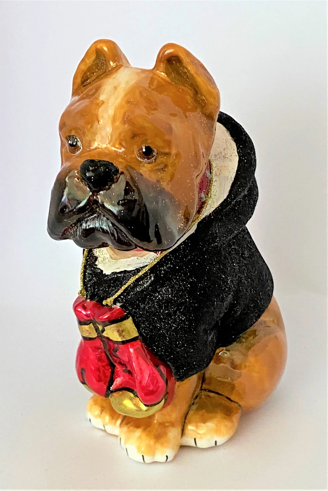 Komozja Boxer-Hund im Hoodie mit Boxer-Handschuhen, KOMOZJA MOSTOWSKI