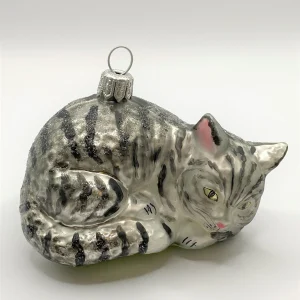 Hanco Liegende graue Tigerkatze