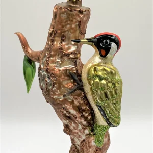 Wiktoria Grünspecht am Baumstamm mit Blatt, Specht