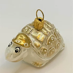 GMC Schildkröte mit goldener Mütze