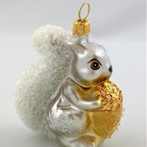 GMC Eichhörnchen mit goldener Eichel