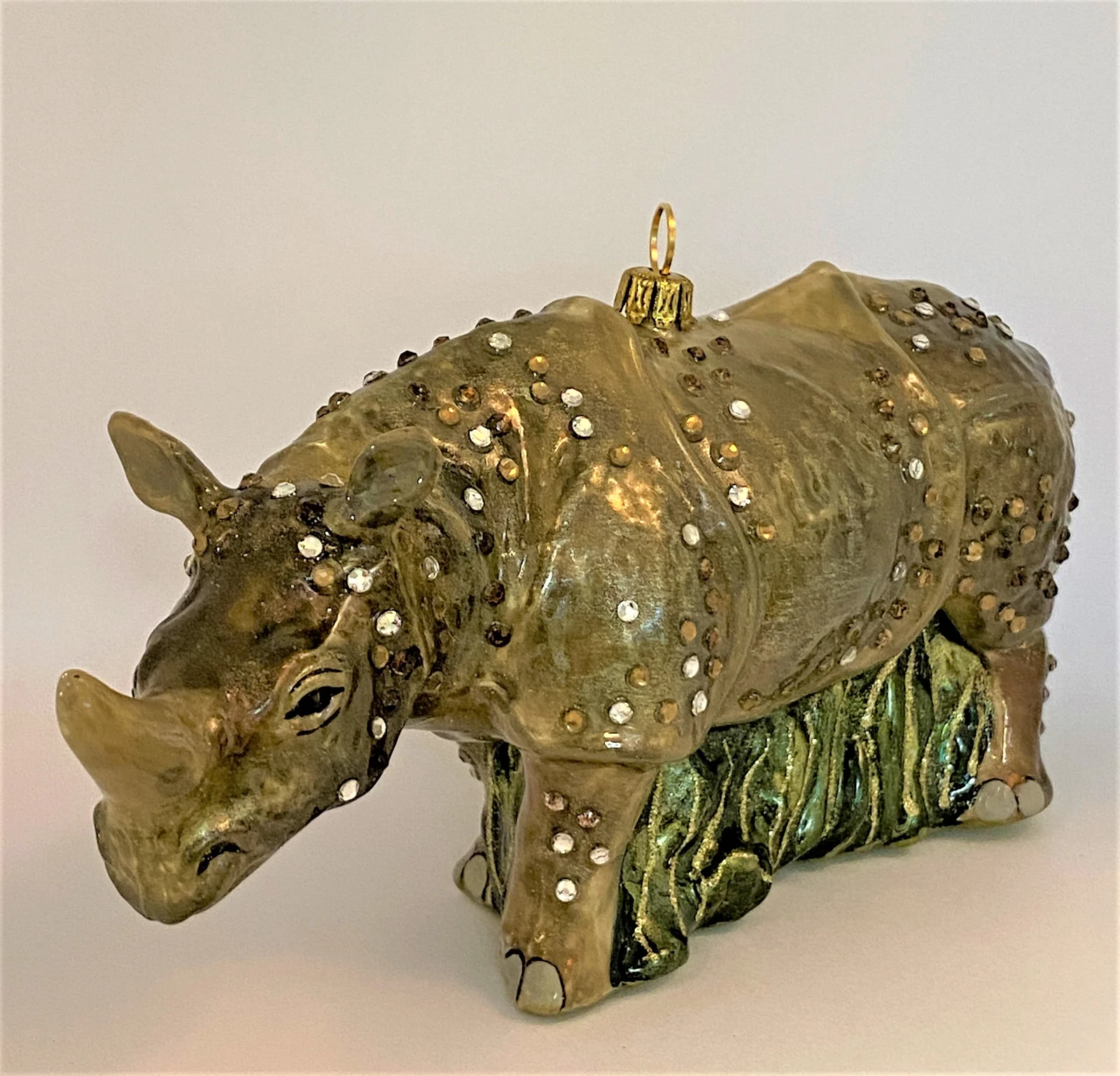 Komozja Grosses Glitzer Panzer-Nashorn, KOMOZJA MOSTOWSKI