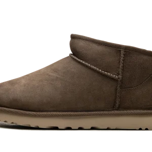 Classic Ultra Mini Boot "Hickory" 1137391 HCK
