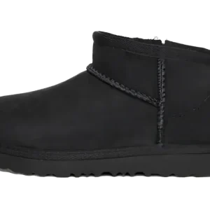 Classic Ultra Mini Boot TD "Black" 1130750T BLK