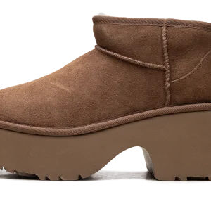 Classic Ultra Mini New Heights Boot WMNS "Chestnut" 1158311 CHE