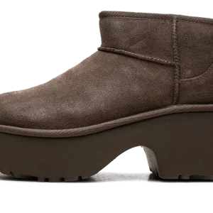 Classic Ultra Mini New Heights Boot WMNS "Hickory" 1158311 HCK