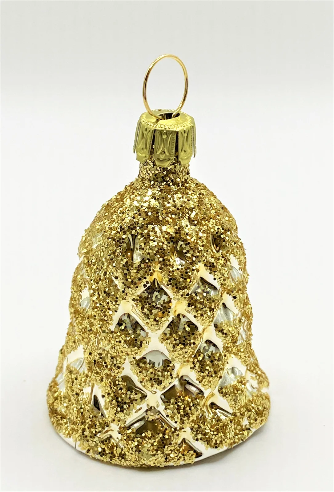 ANVA Goldenes Weihnachts-Glöckchenmit Zapfenmuster und Gold-Glimmer