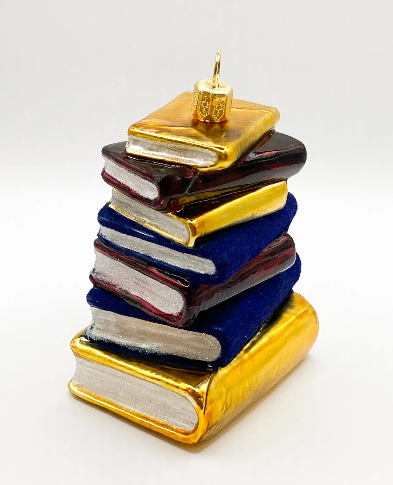 GMC Bunter  Bücherstapel
