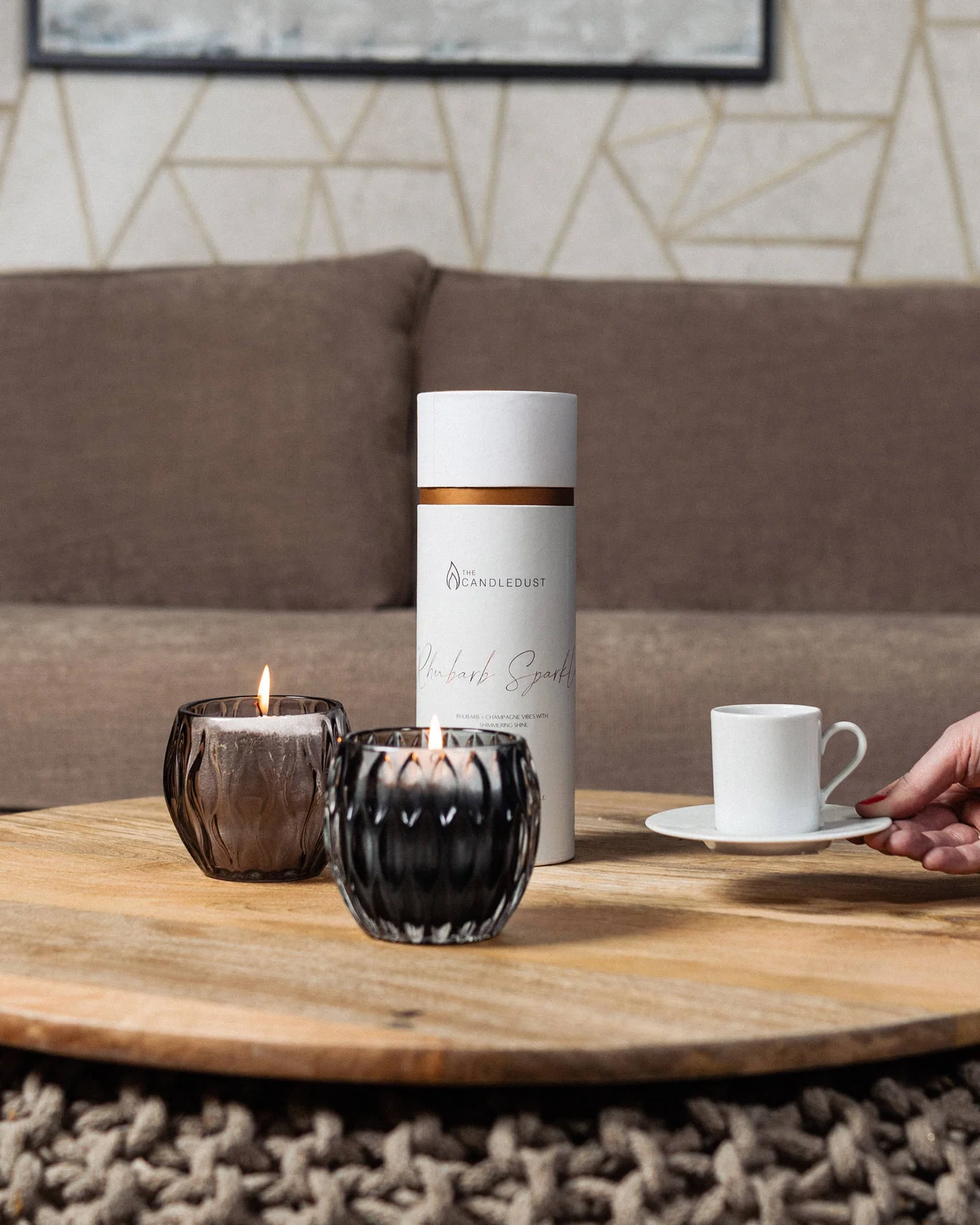 The Candledust Duftkerze Dunkler Honig Sand 650g (Tube) + 17 Dochte