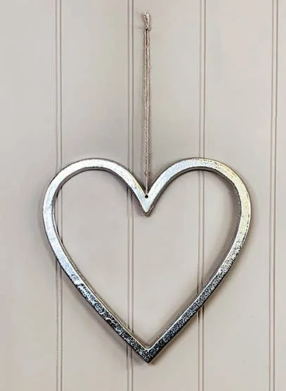 Gainsborough Giftware x Portland Living Hängendes Herz aus Aluminium, 30 cm