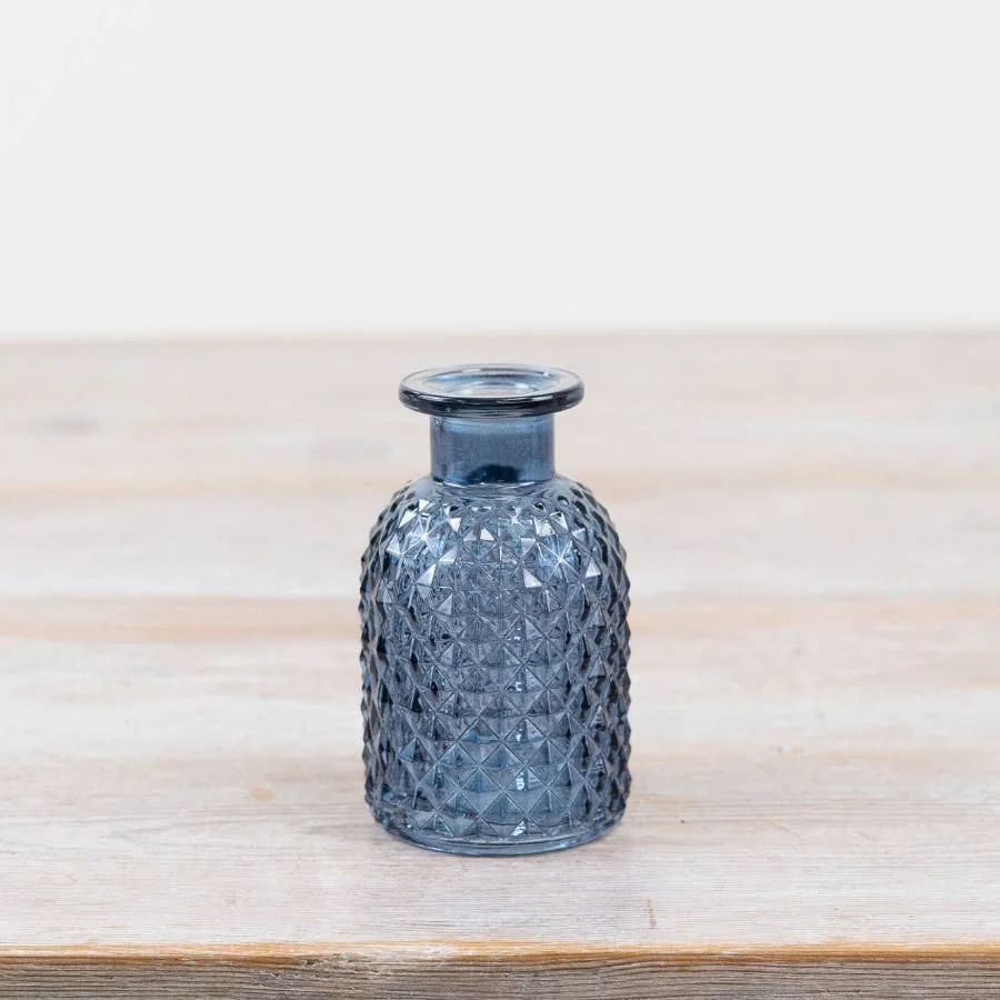 Gainsborough Giftware x Portland Living Blaue gemusterte Flaschenvase, 9,2 cm