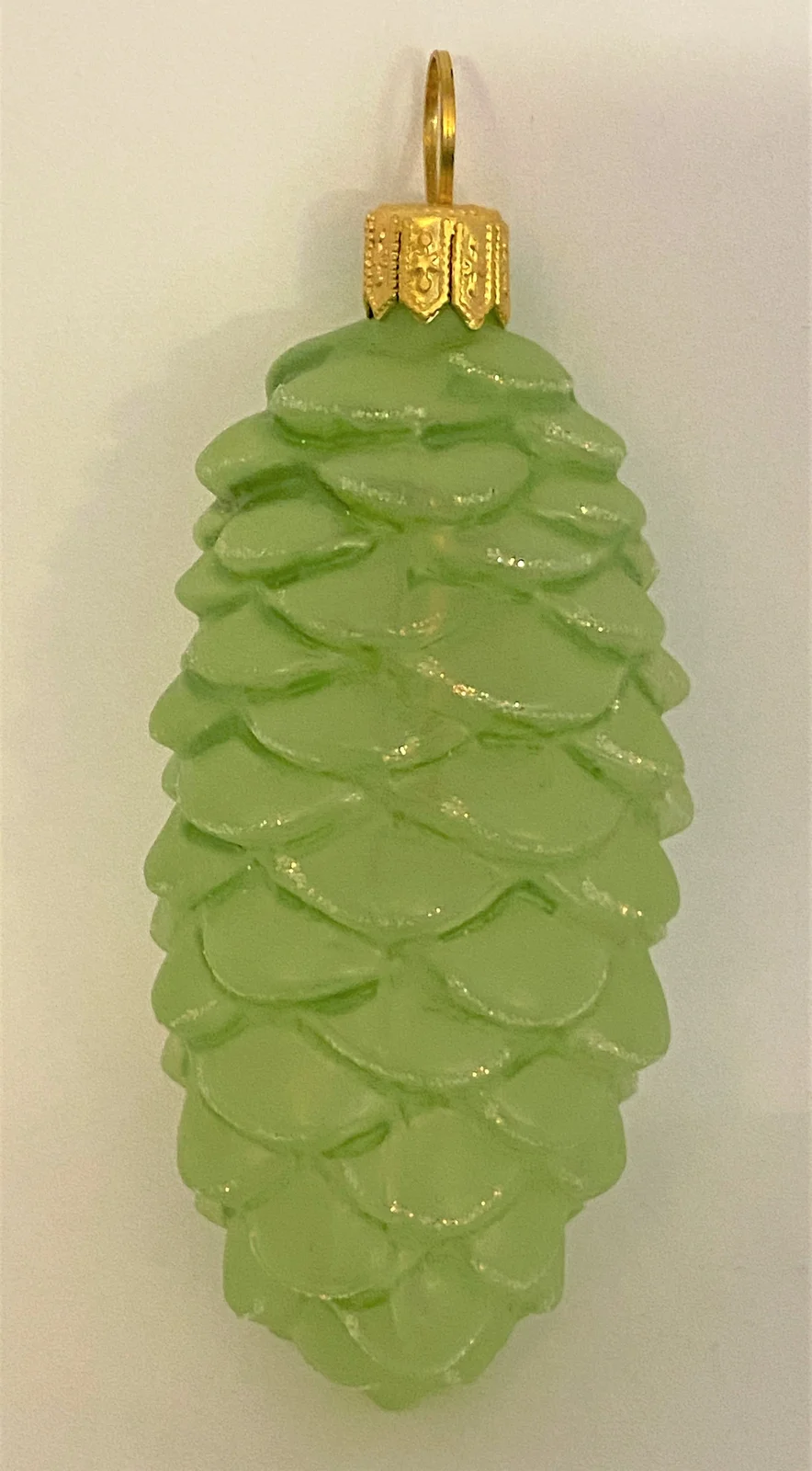 GMC Grüner transparenter Zapfen