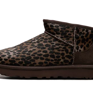 Classic Ultra Mini Caspian Boot WMNS "Burnt Cedar" 1158328 BCDR