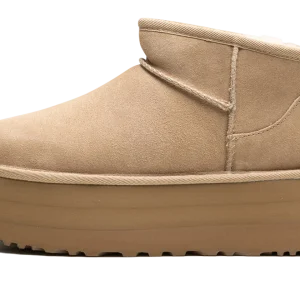 CLASSIC ULTRA MINI PLATFORM WMNS "Sand" 1135092 SAN