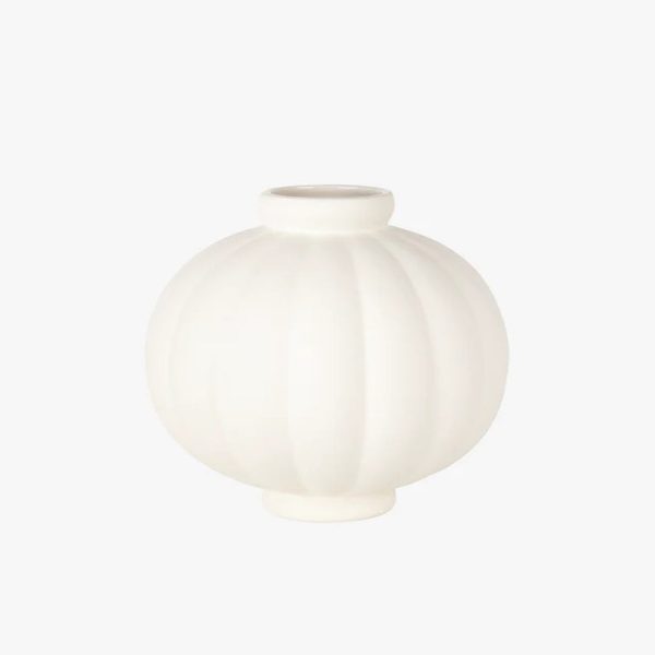 Louise Roe, Balloon Vase 01