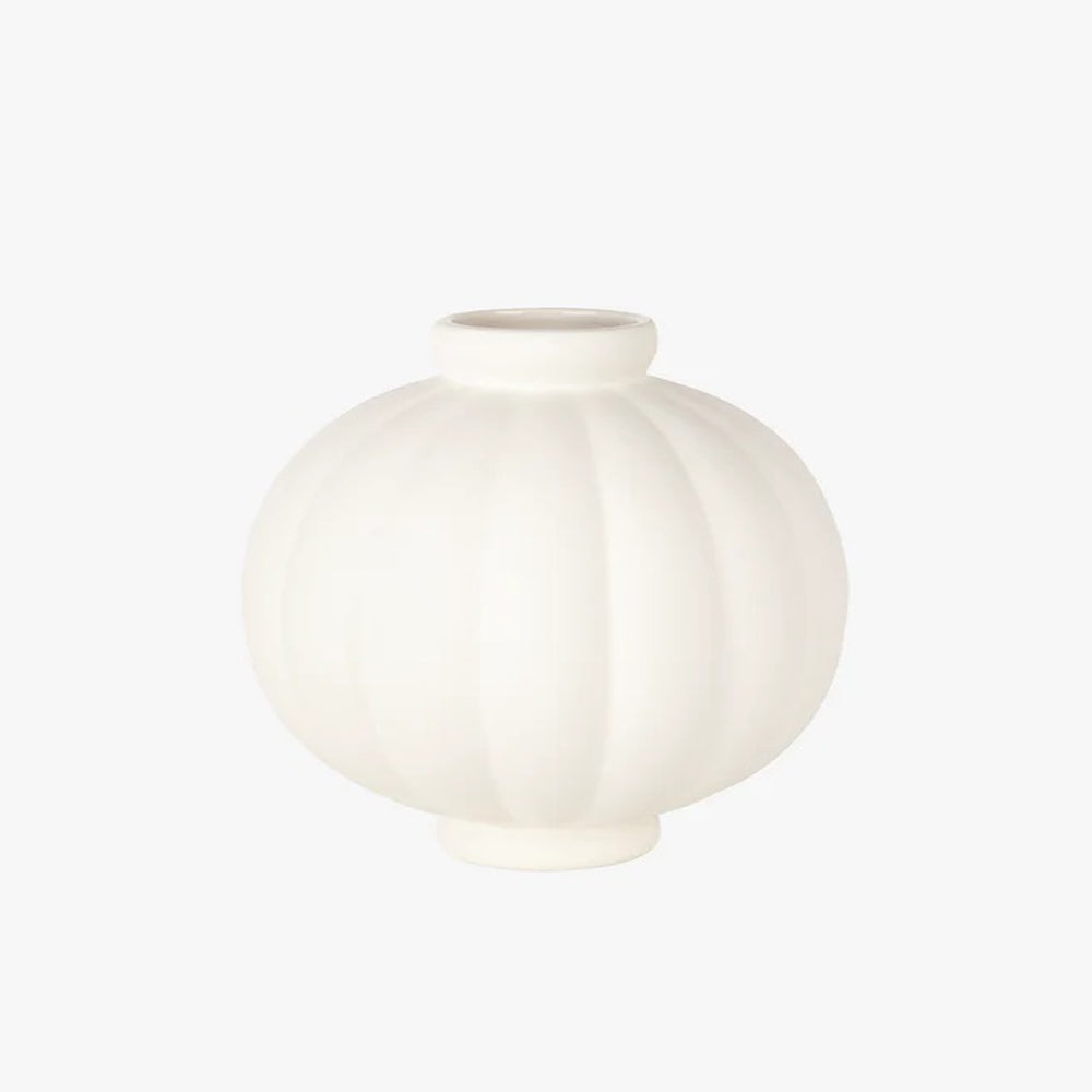 Louise Roe, Balloon Vase 01