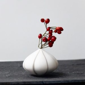 Mini-Vase aus Porzellan, Handgemacht in Japan